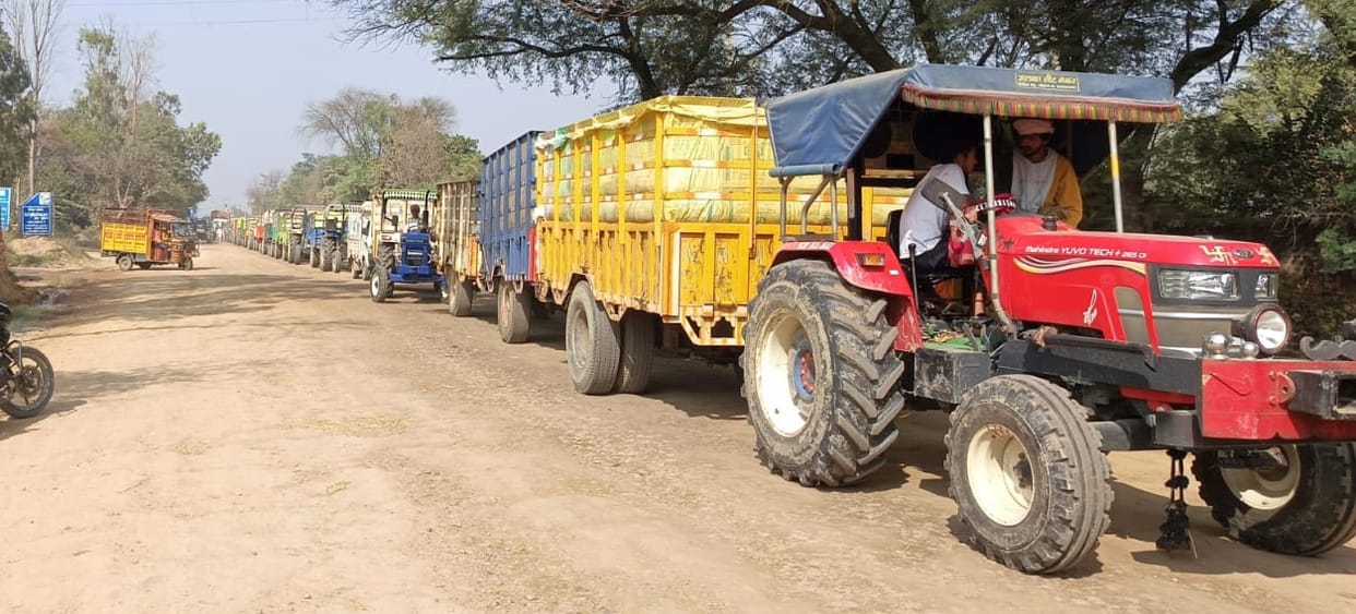 Arrival of paddy picks up speed, jam is being felt