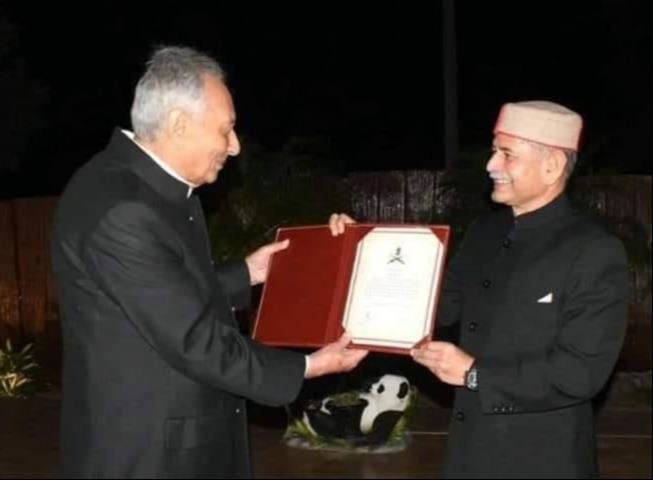 Former minister Mankotiya honored with Chief of the Army Staff Veteran Achiever Award