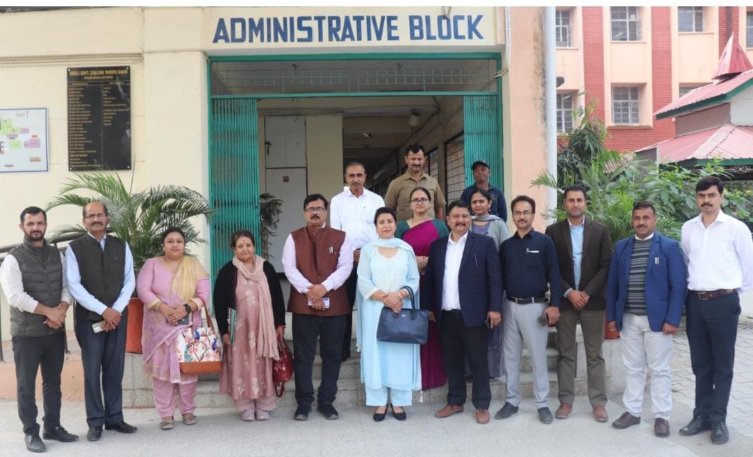 ranking team visit in ponta college