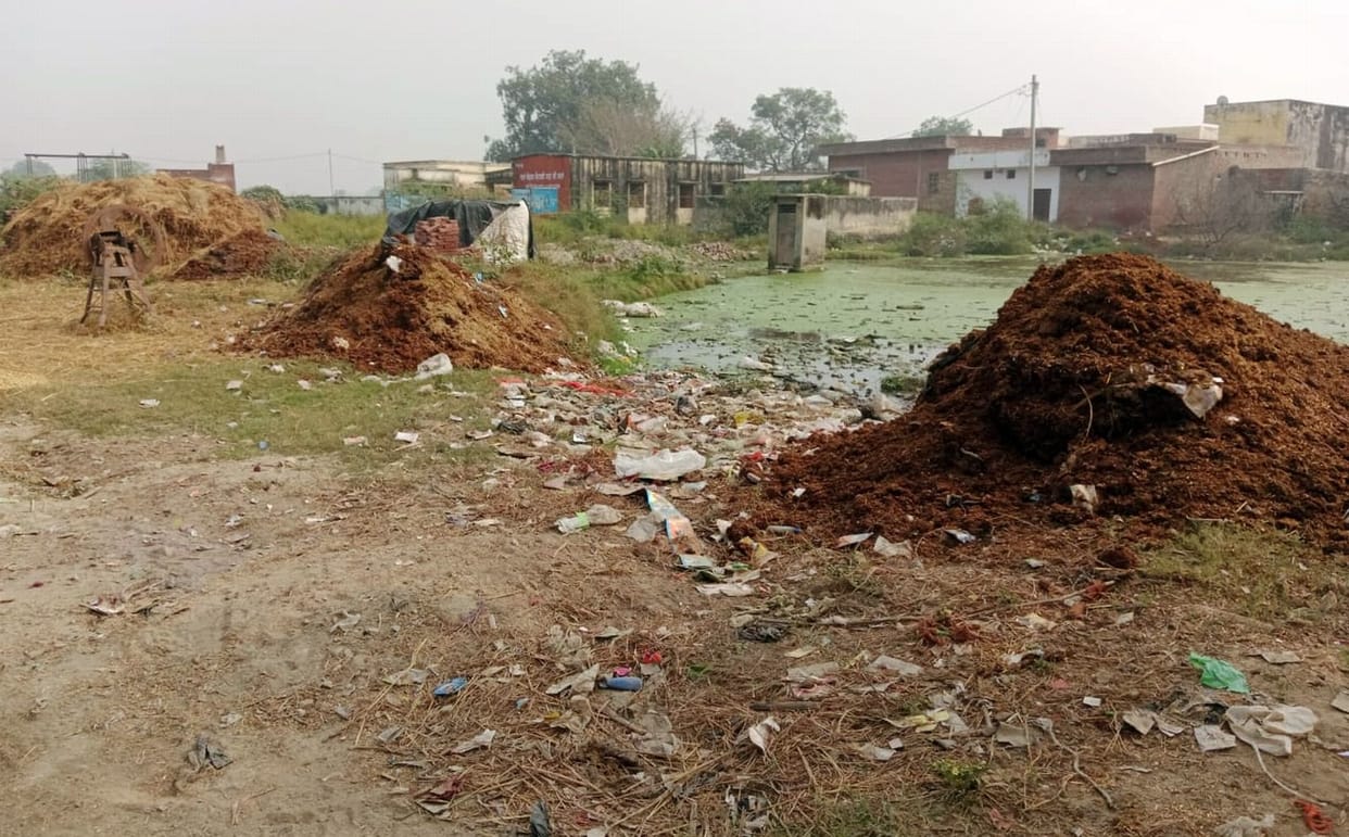 Dengue is out of control in the district, three to four patients are coming out in the investigation