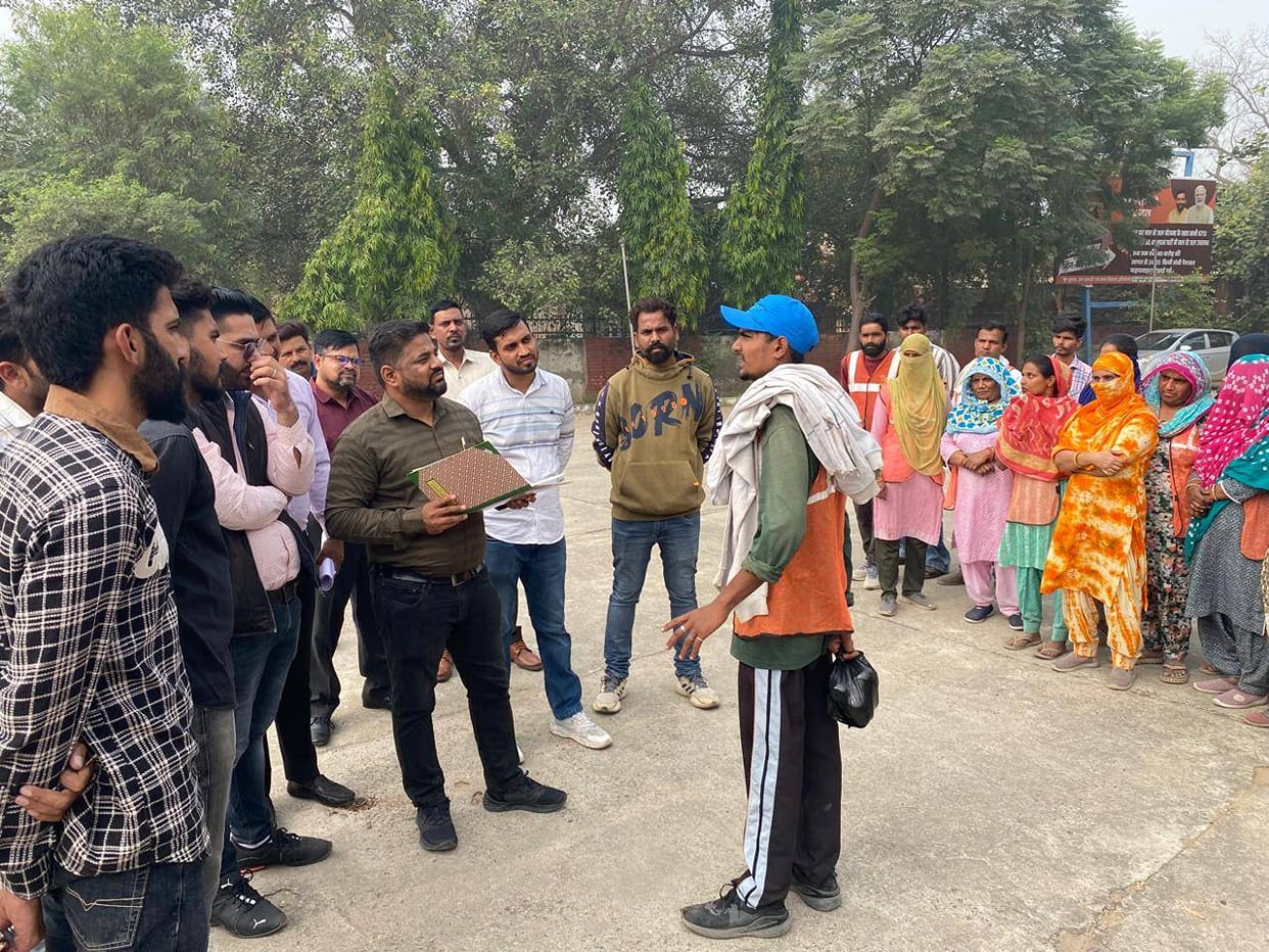 Due to fear of irregularities, EO checked the records of door to door garbage collection and cleaning agency.