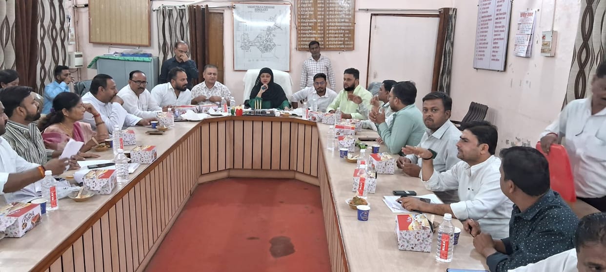 Uproar in Municipal Board meeting, objection on 33 proposals