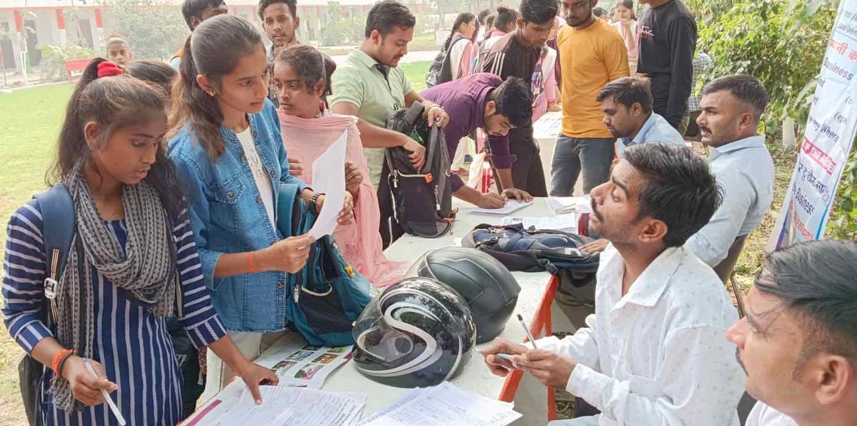 481 youth selected in herbal product companies