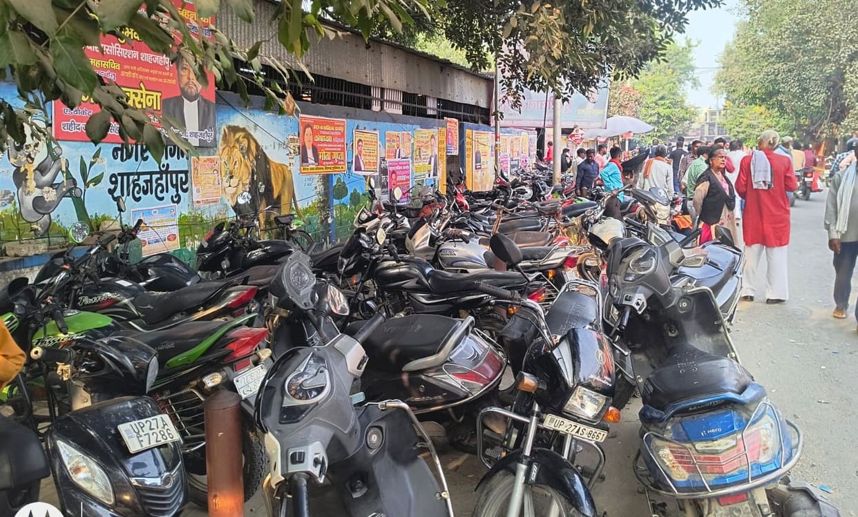 Encroachment and traffic jams will come in the way of operation of six e-buses in the city.