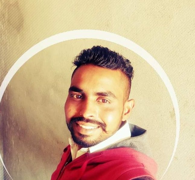 Bike riding youth dies, friend injured due to collision with vehicle in fog