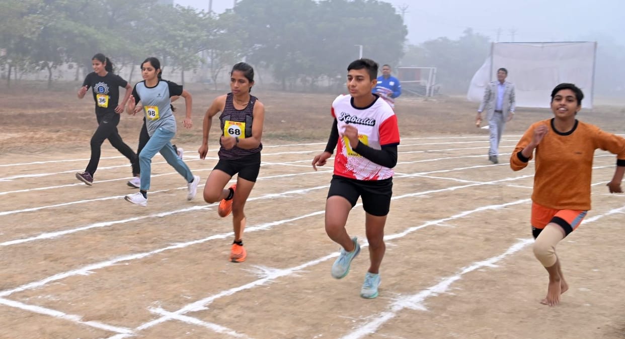 Hindu Girls College won the women's overall trophy