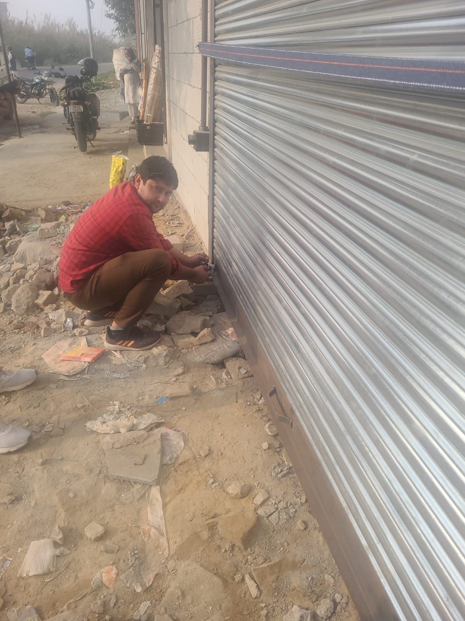 City council sealed a shop for the second day