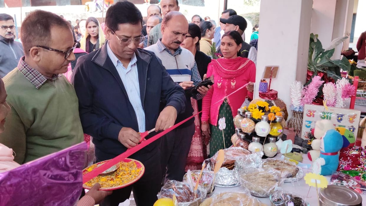 Oath administered on cleanliness and drug addiction on Tribal Pride Day