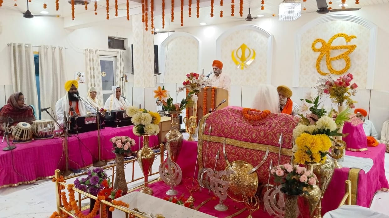 Shabad Kirtan and Langar organized on Prakashotsav