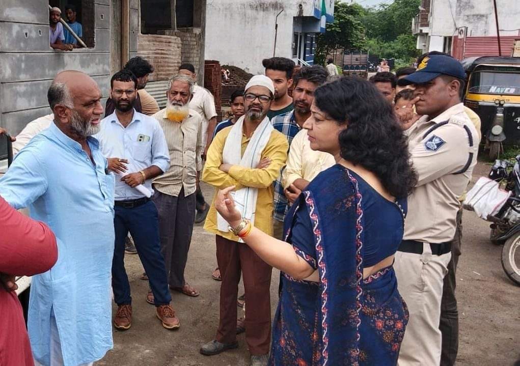 Case filed against 5 illegal colonizers after receiving complaints from Tehsildar