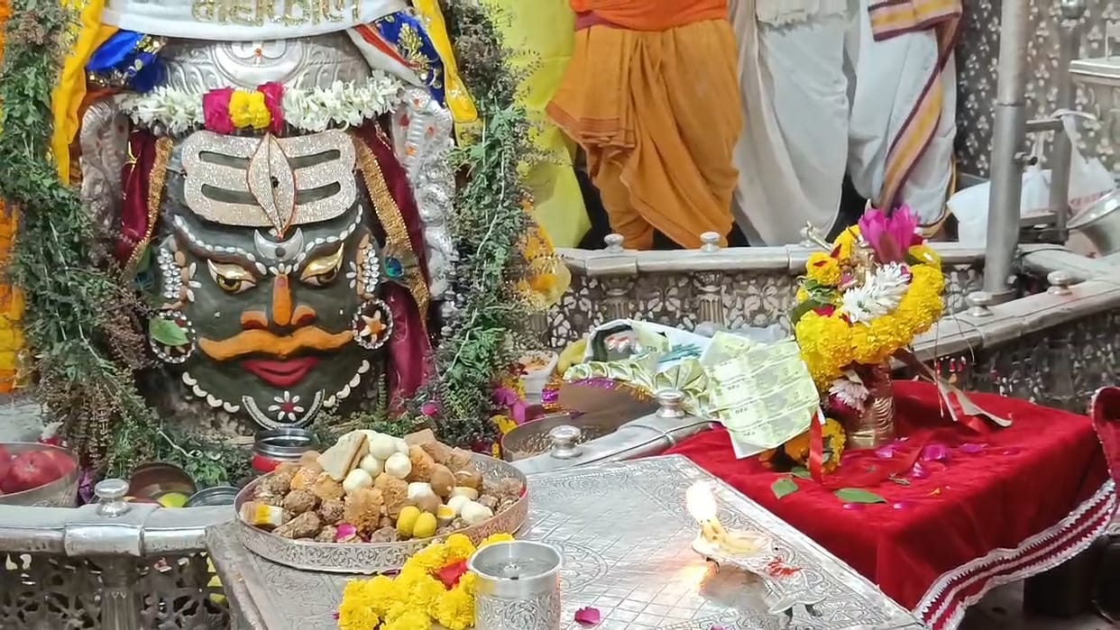 Know this tradition of Ujjain... Hari meets Hari in Gopal temple at night and also in Bhasma Aarti in morning