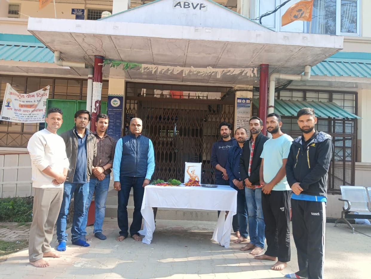 Birsa Munda also led the intellectual war: Ravi