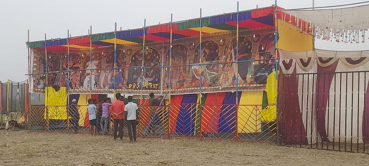 Dhaurahra's Thuthwa fair is a confluence of politics and faith