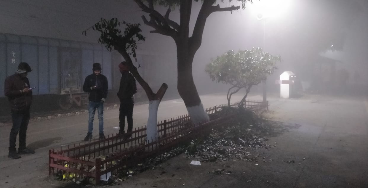 Fog stopped the speed, Andaman Express reached 10 hours late