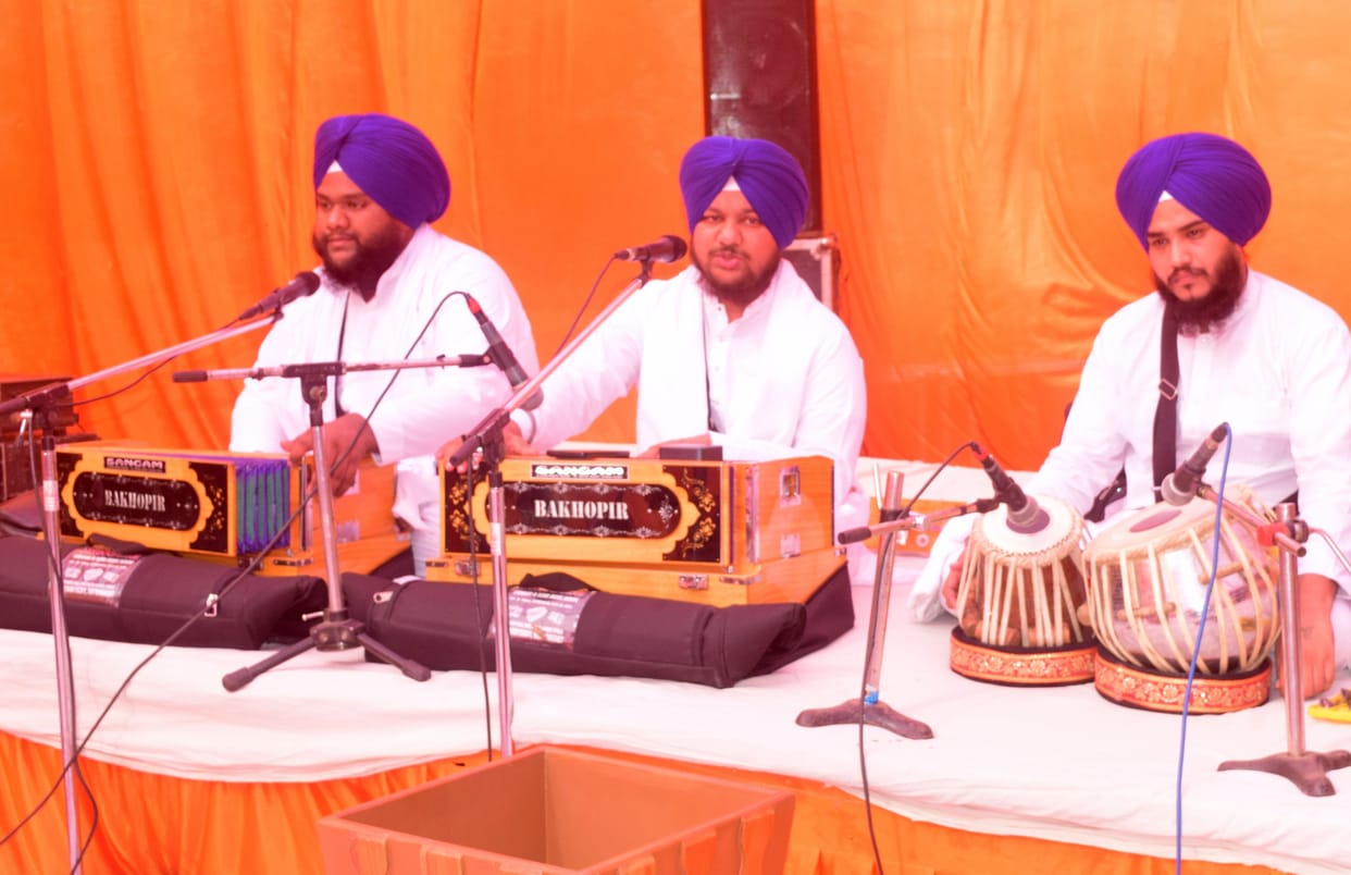 Special Diwan decorated on Prakash Parv, Gunji Guruvani