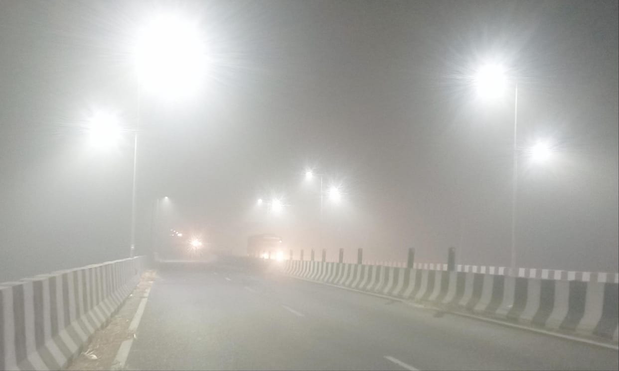 Fog prevailed till morning, sun came out during the day, AQI 184