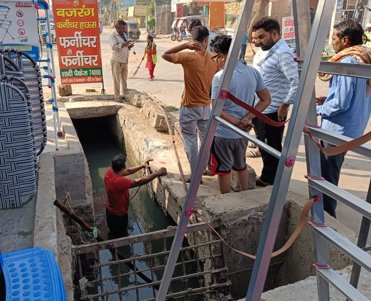 People getting injured after falling into open drains