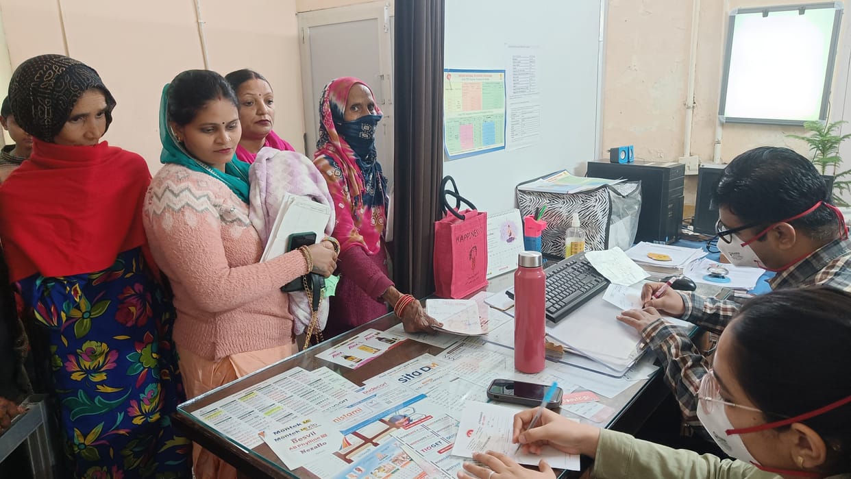 Increase in cough and cold patients due to increased cold since last five days