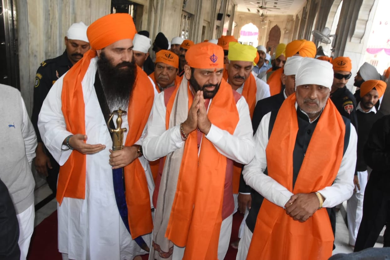 CM Nayab Singh Saini paid obeisance at Sri Nada Sahib Gurudwara