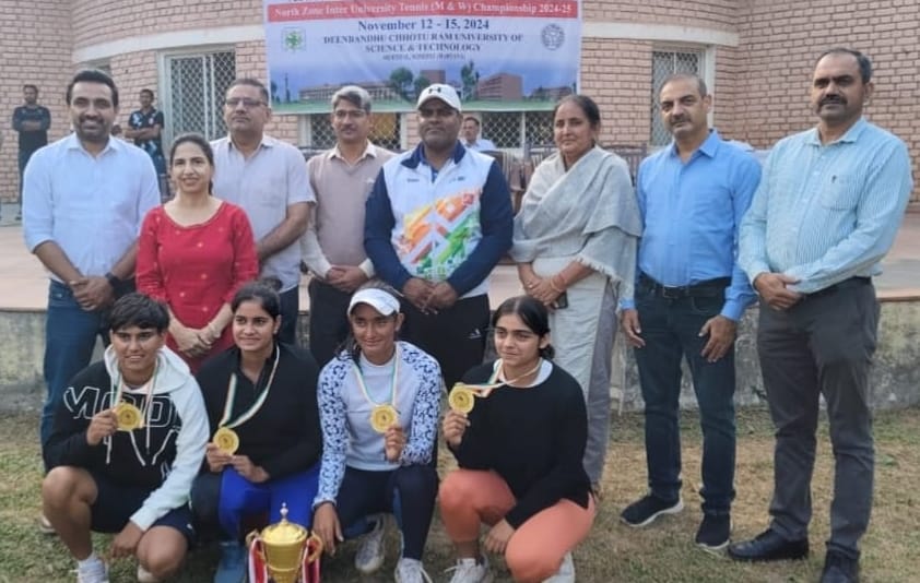 MDU men's and women's team won gold medal in lawn tennis competition.