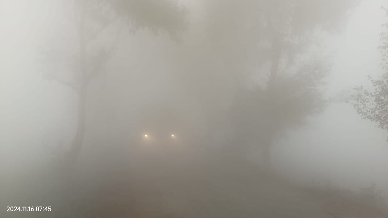 Fog becomes dangerous, four accidents in one day, three injured