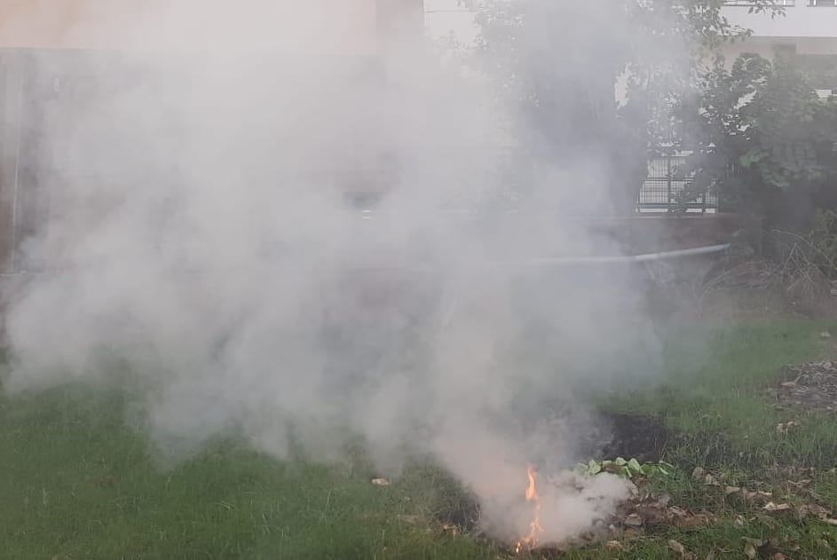 Bihar News: Girl dies of suffocation in Patna, condition of three people critical; bonfire smoke
