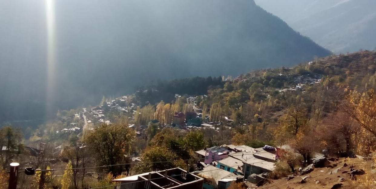 People in tribal area Pangi busy in winter arrangements