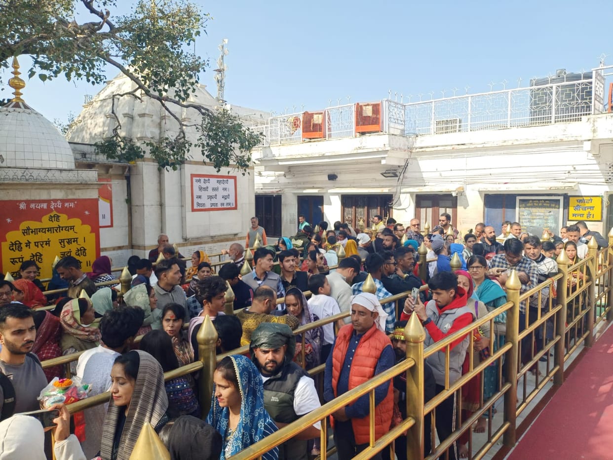 35 thousand devotees paid obeisance at Shri Nayanadevi Ji.