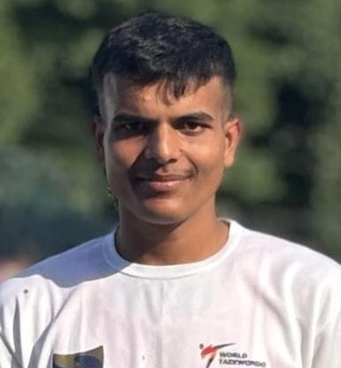 Ashutosh won gold medal in boxing