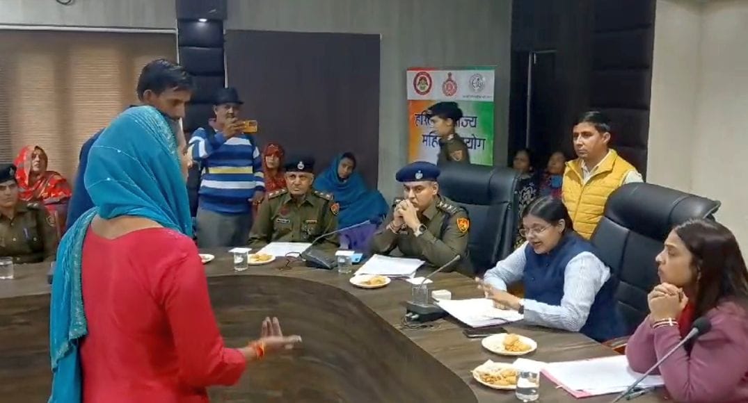 Tantrik did immoral act with female employee, Women Commission ordered investigation