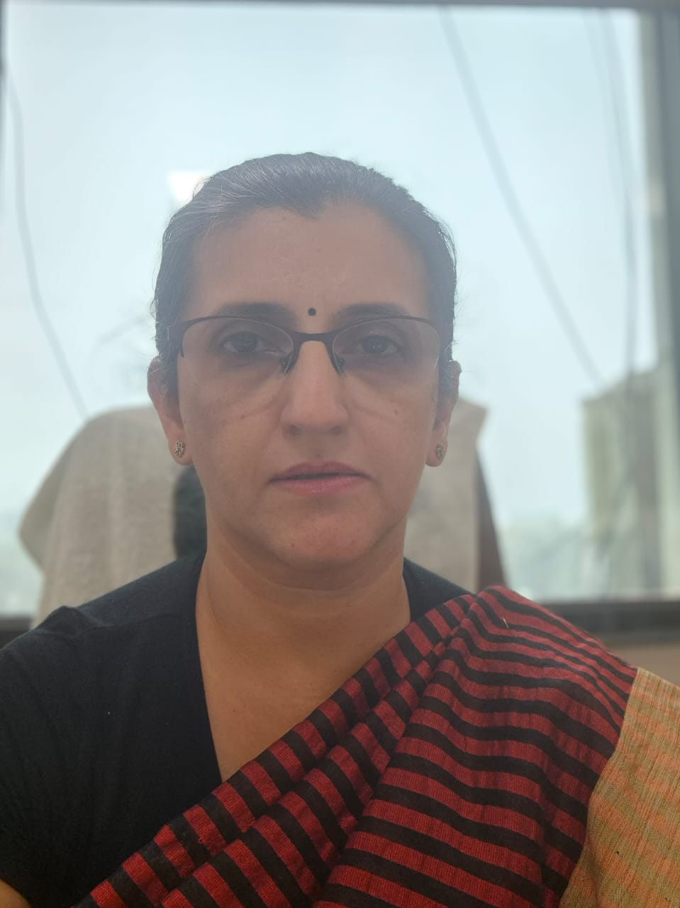 Iris-claw lens facility started in civil hospital