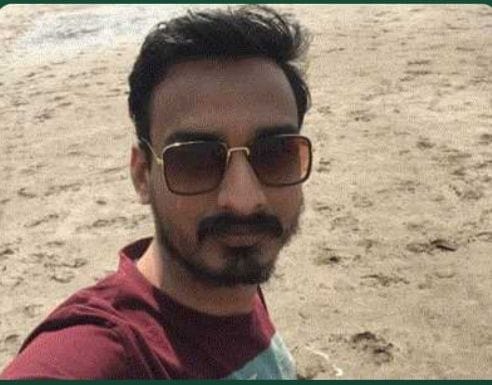 Narnaul textile businessman commits suicide by jumping in front of a train