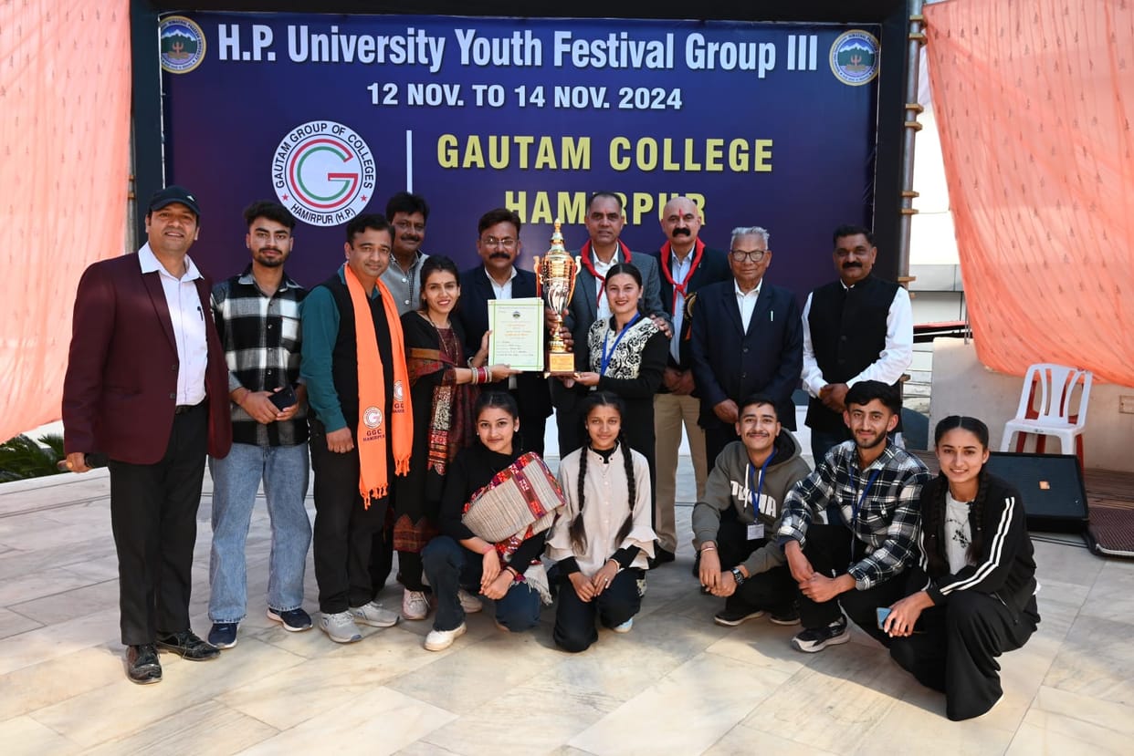 rajgarh college stood third in yuva utsav