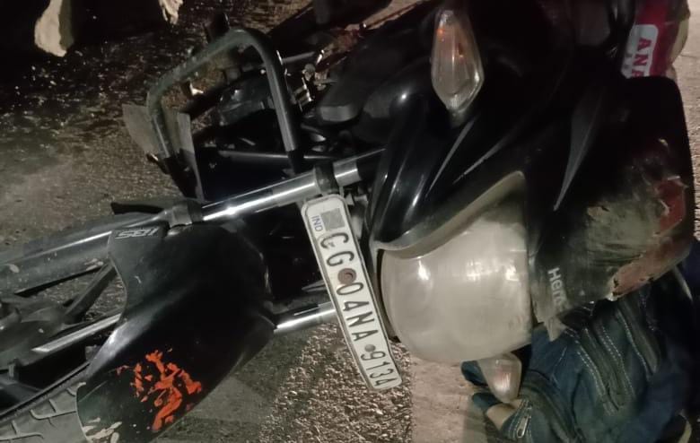 A young man returning straight from Raipur to his home, bike collided with a stone on the way, painful death