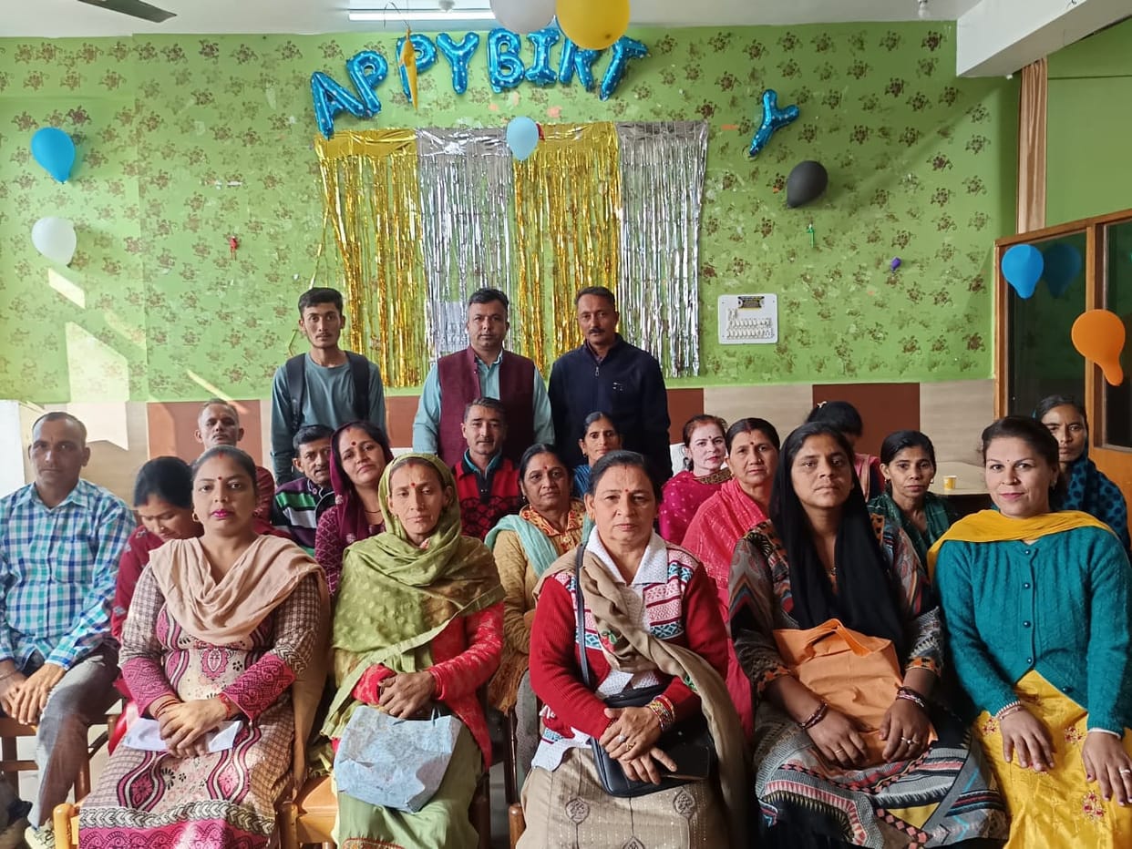 mid day meal workers meeting in nahan