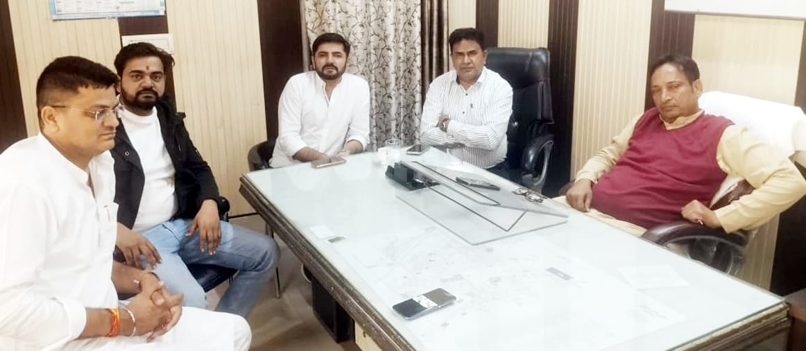 Raised the issue of tricolor light and garbage collection