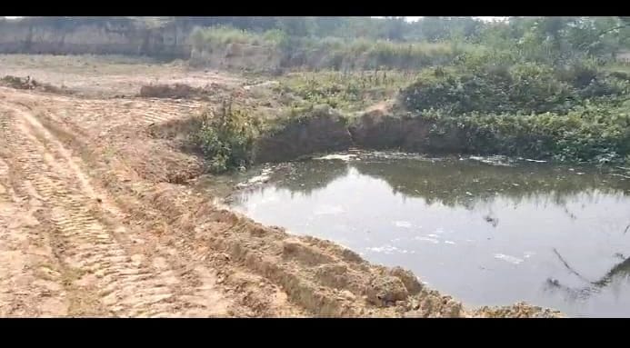 Evidence of illegal mining found on government land in Sitapur, revealed in the investigation of Naib Tehsildar