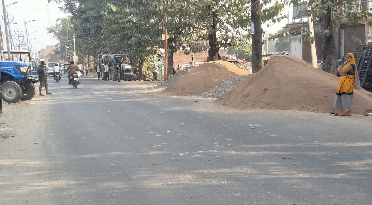 Encroachment on roads and tracks is increasing the possibility of accidents.
