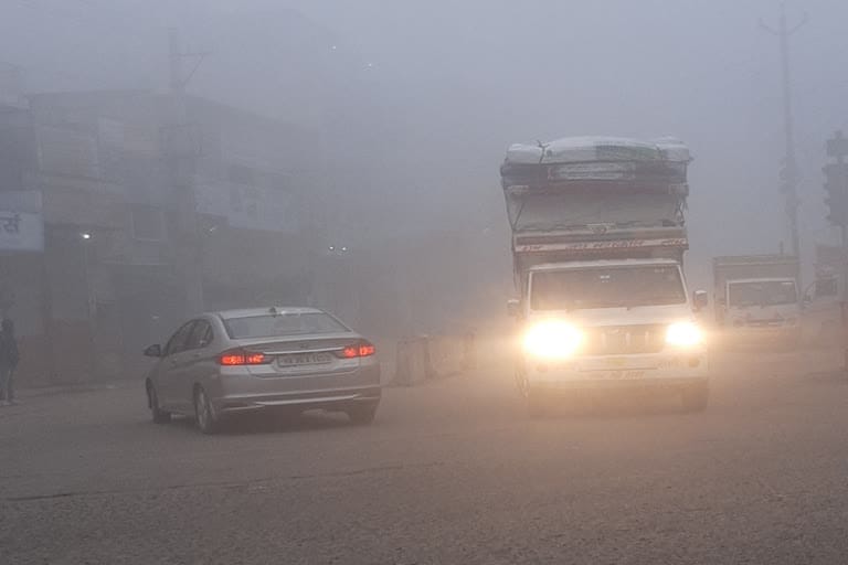 AQI reaches 447, schools closed till 5th