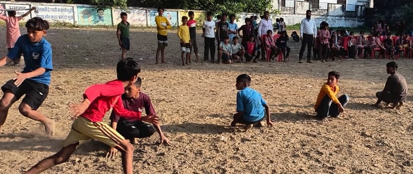 Suhaan Raza stood first in 50 meter race competition