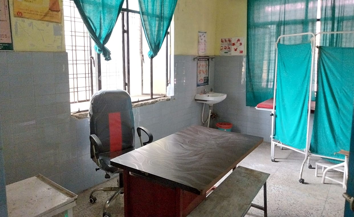 Despite minister's rebuke, doctors' chair remained vacant