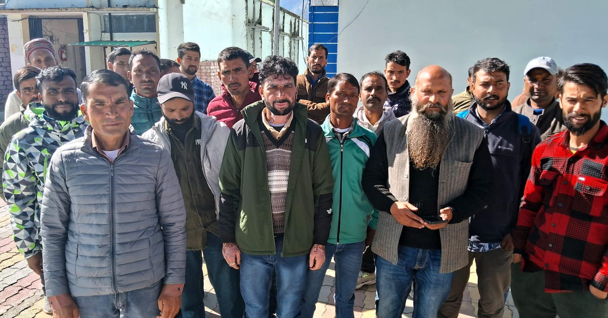 Instructions to provide immediate employment to project affected people