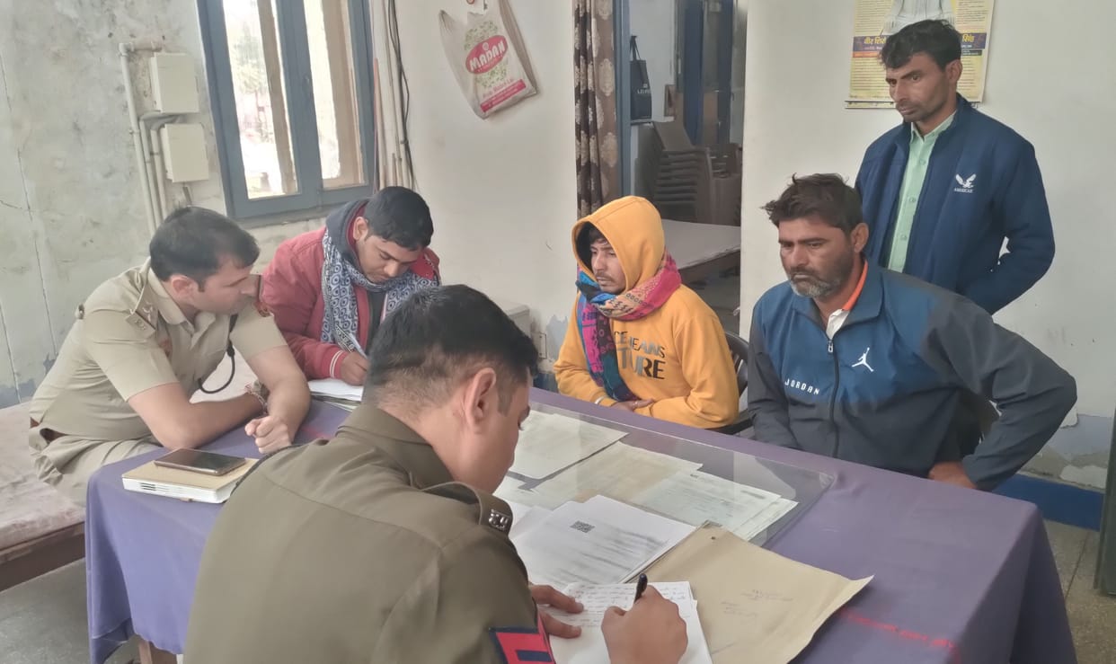 Youth dies due to collision with unknown vehicle, case registered