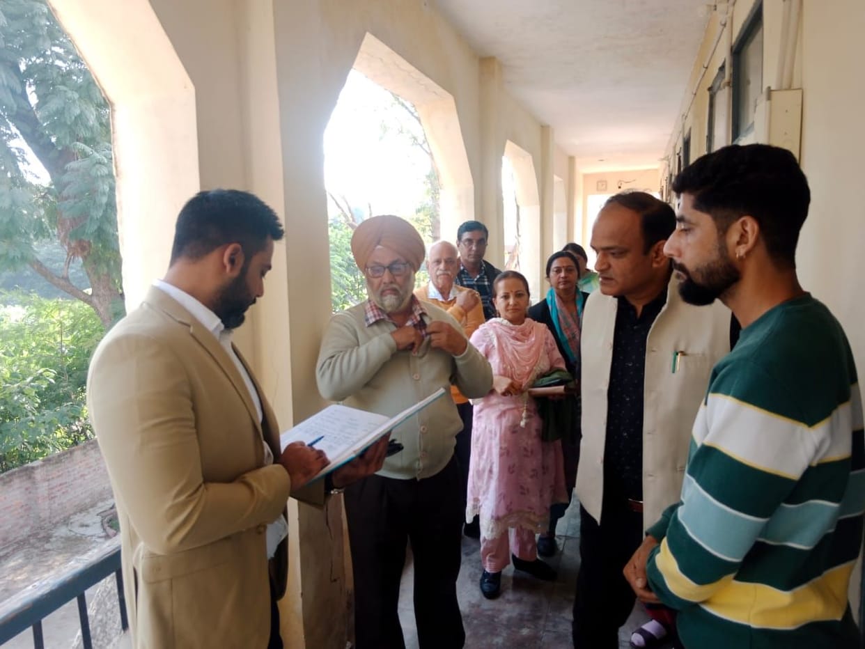 DC inspected one stop center, took information about vacant posts