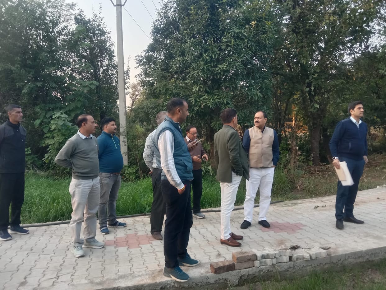 Sanjay Kumar Sinha inspected Gram Panchayat Muchali