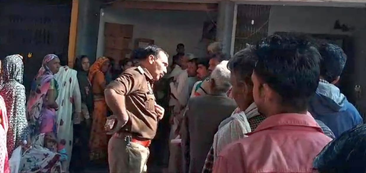 Crowds gathered at cooperative societies, police made people stand in queues and distributed fertilizers