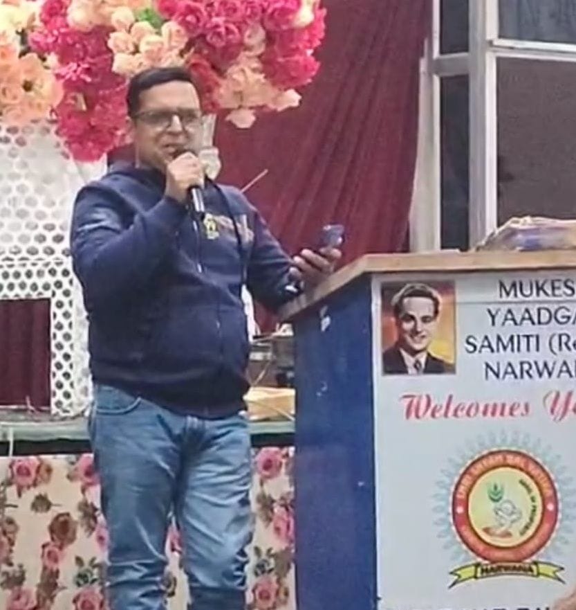 Evergreen songs sung in memory of singer Mukesh