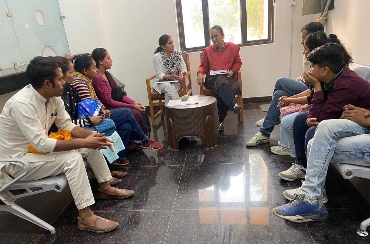Student Union met Registrar Loveleen Mohan