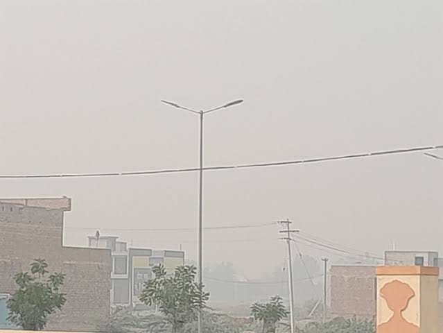 Air Quality Worsens in Rajasthan:;2 Cities Record ‘Severe’ Pollution, Jaipur’s AQI in Poor Category