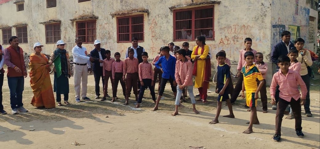 Nyaya Panchayat Faridapur team was the winner in Kho-Kho